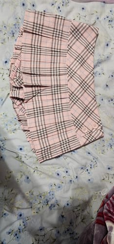 Customer photo review of Girly Plaid Pleated Mini Skirt (Pink)