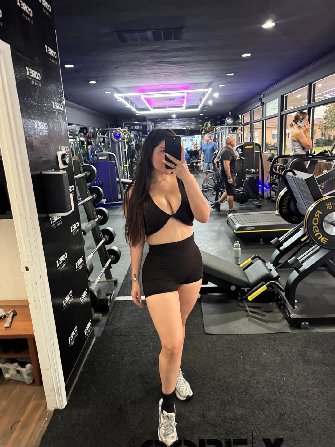 Customer photo review of Lift Short - Black Gem