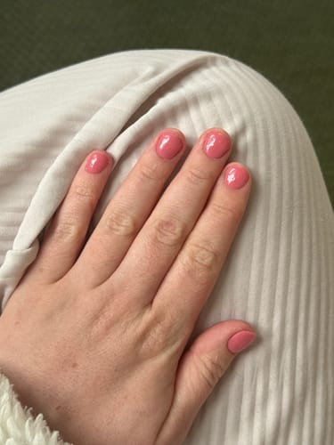 Customer photo review of Ruby Red Dipping Powder