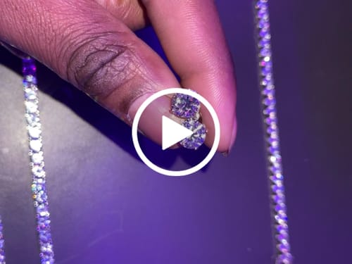 Customer video review of VVS Moissanite Stud Earrings (ALL SIZES)