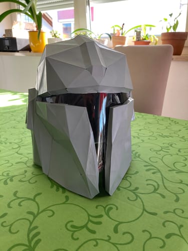 Customer photo review of Patrons Casque Mandalorian