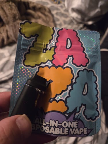 Customer photo review of Zaza - 2G HHC Skywalker OG - Indica