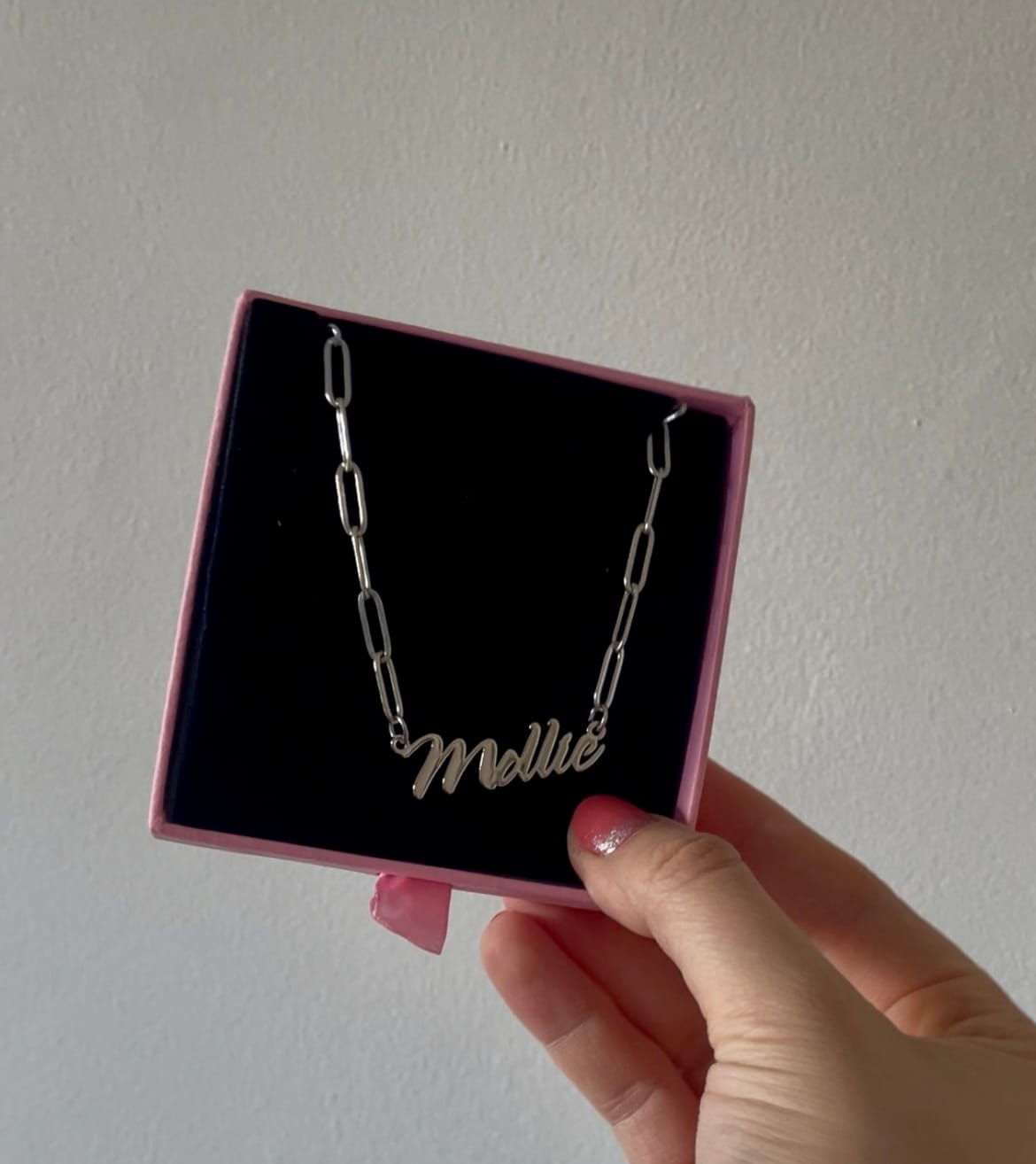 Customer photo review of Link Chain Name Necklace