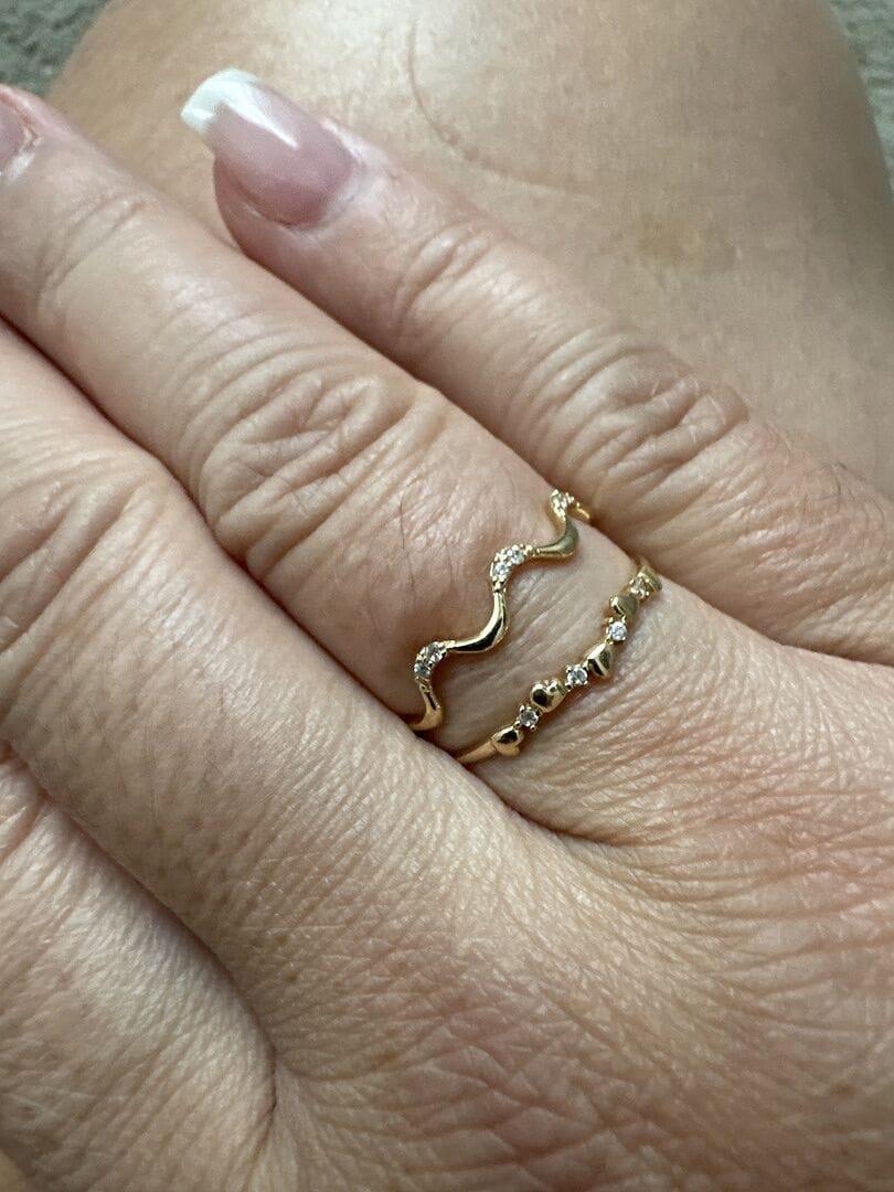 Customer photo review of 14K 18K Gold Wavy CZ Layered Ring