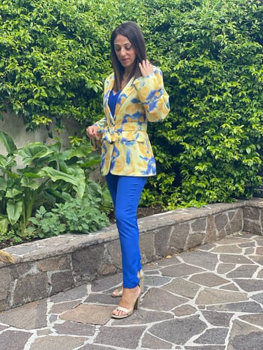 Customer photo review of Blazer Fantasia Astratta - Giallo e Blu