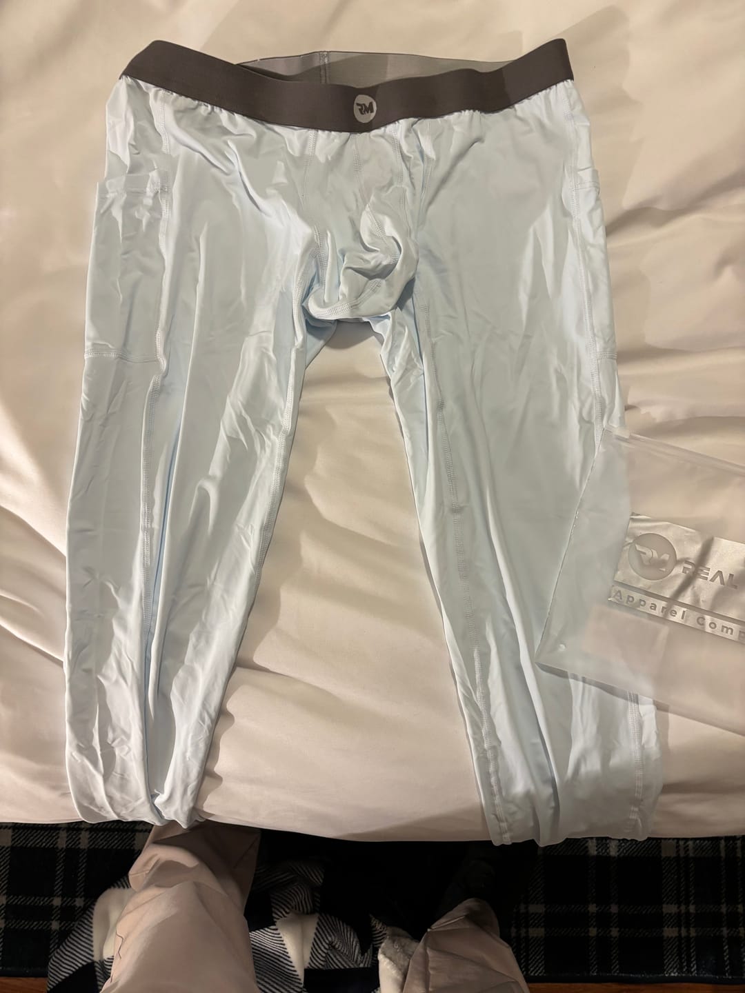 Customer photo review of Nylon 28in Leggings Leggings No Fly 1pk White