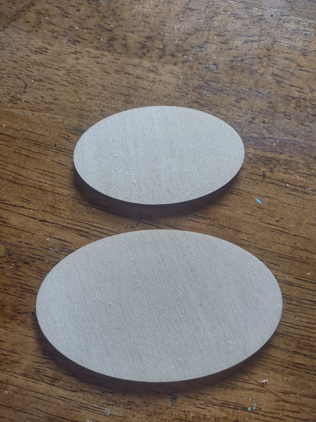 Customer photo review of Unfinished Wood Oval Shape - Craft - up to 46" DIY