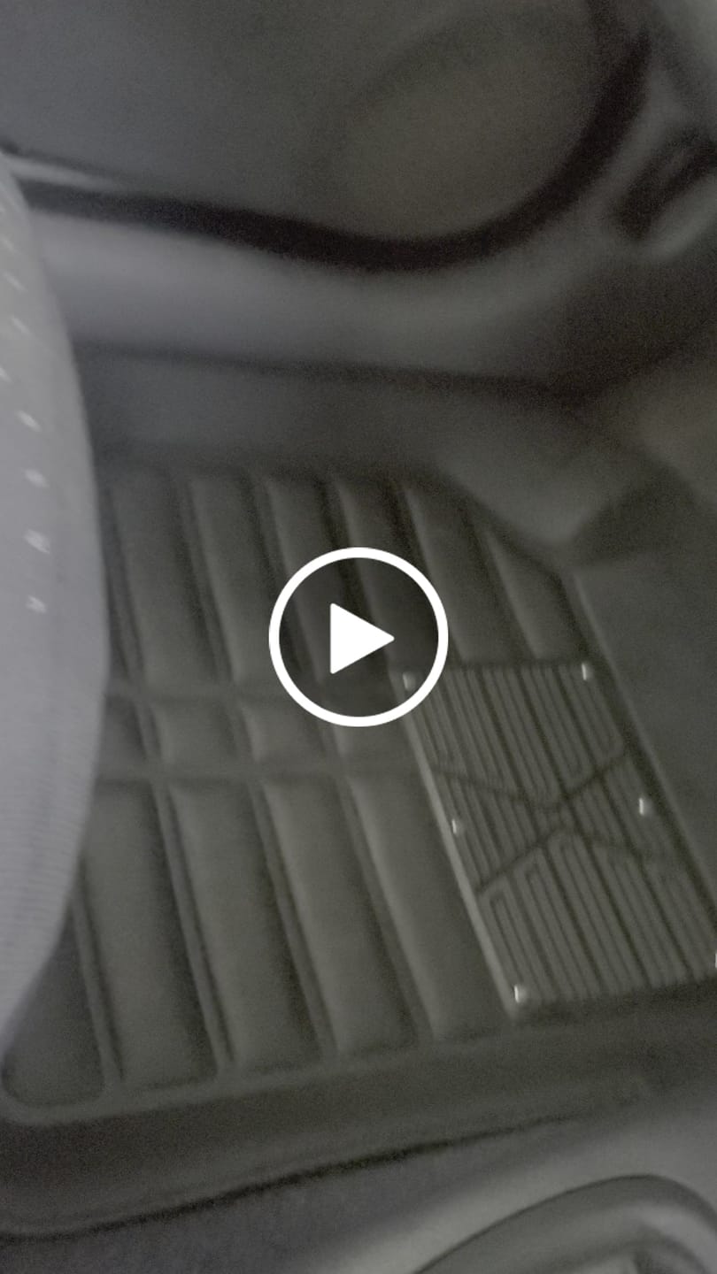 Customer video review of Alfombra de Auto Premium Pvc 5 Piezas