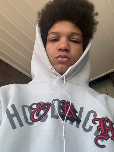 Customer photo review of 2-1 Bar Half | Discoloration Brightening corrector | Oat relief Acne exfoliation