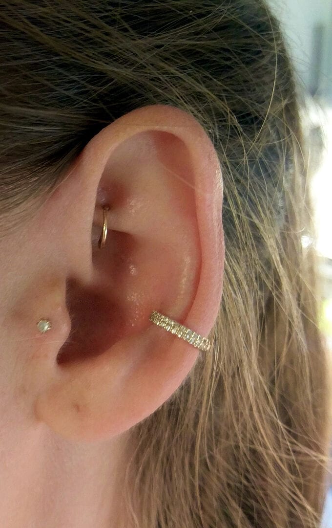 Customer photo review of 14K Gold Rough Diamond Labret Piercing 2mm, 3mm, 4mm 18G16G