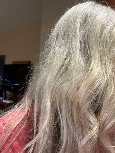 Customer photo review of Weightless Shampoo & Conditioner Set