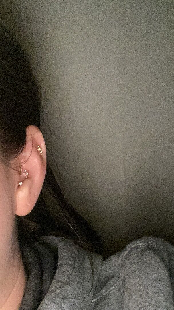 Customer photo review of 14K Gold Rough Diamond Labret Piercing 2mm, 3mm, 4mm 18G16G