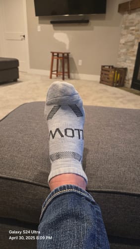 Customer photo review of Men's Alpaca Socks