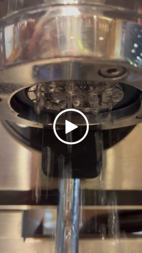 Customer video review of PESADO HD - High Diffusion Shower Screen