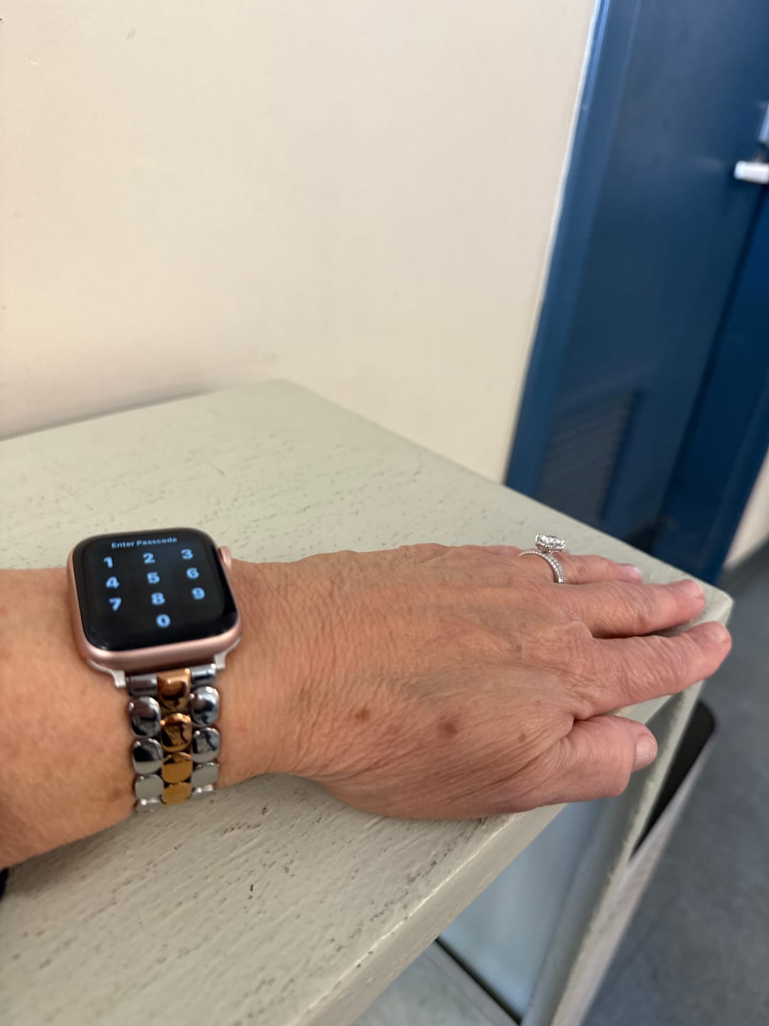 Customer photo review of Atlanta Metal Strap