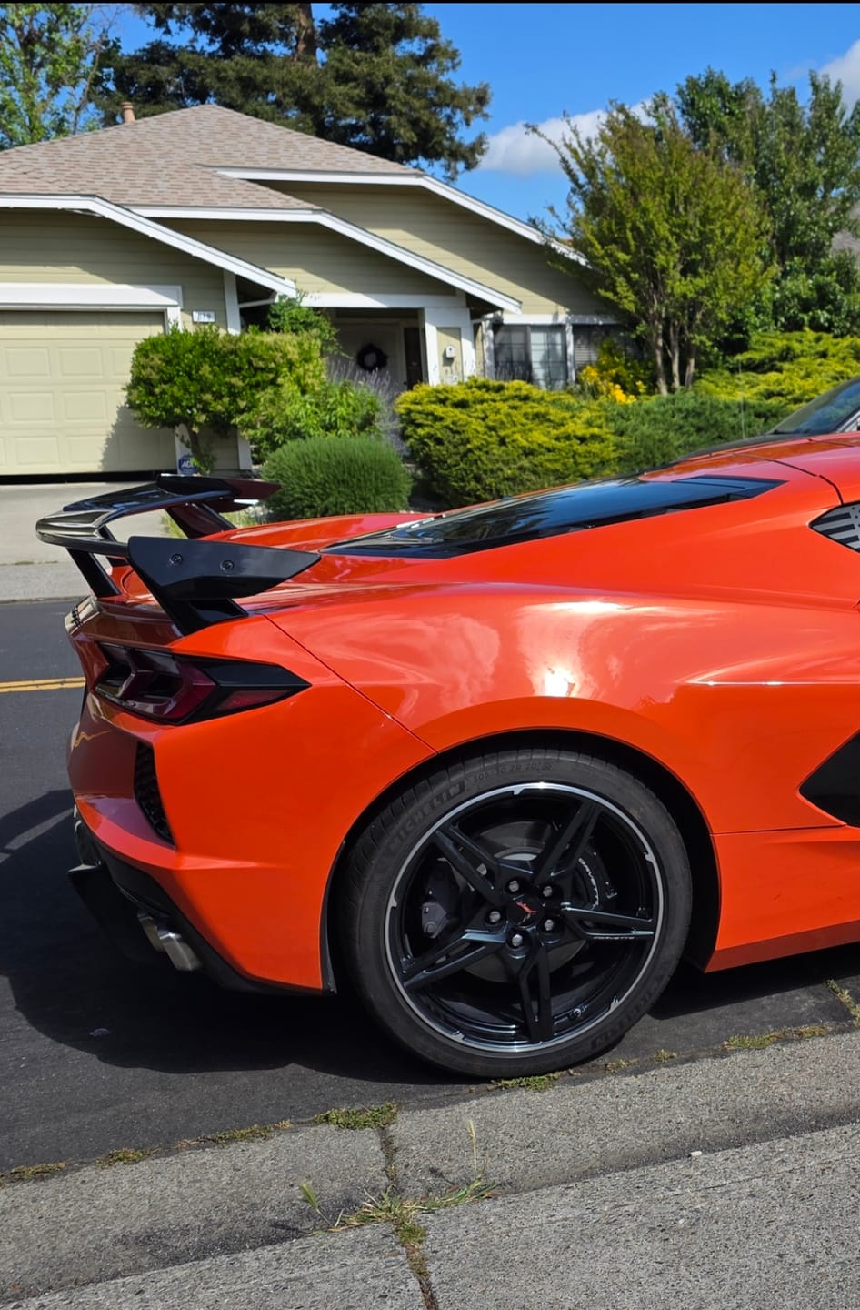 Customer photo review of Chevrolet Corvette C8 5VM Rear Spoiler