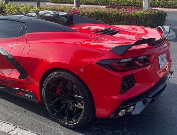 Customer photo review of Corvette C8 Z51 Rear Spoiler Add-On Wicker Extension