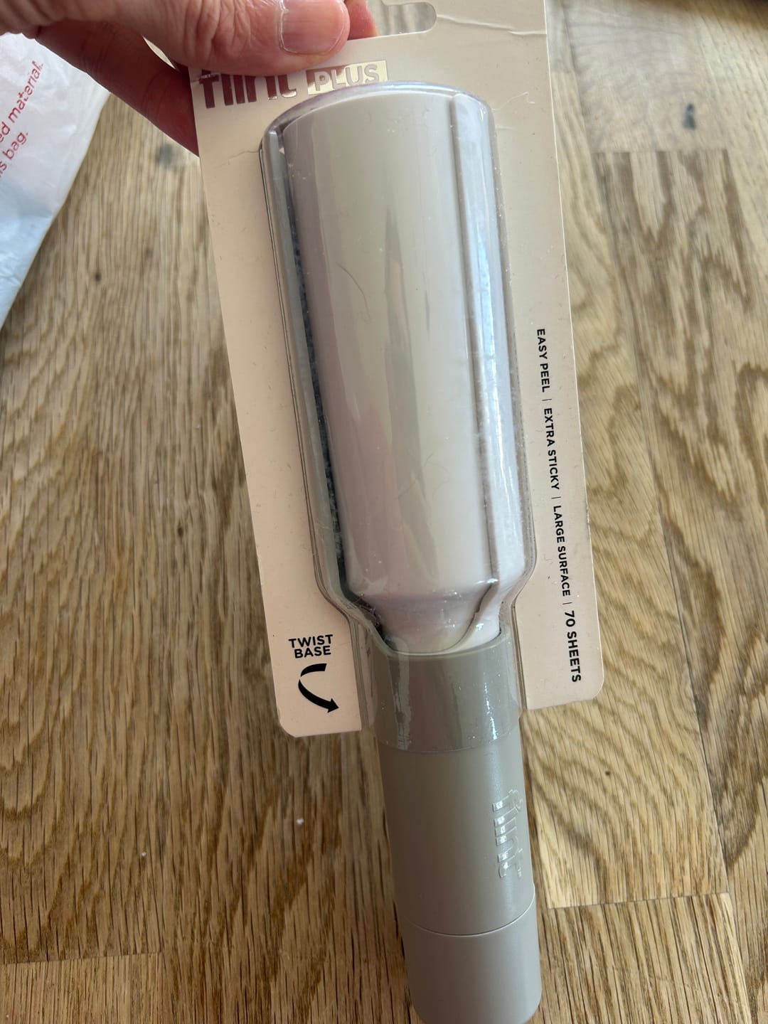 Customer photo review of Flint Plus Lint Roller – Grey – 70 Sheets