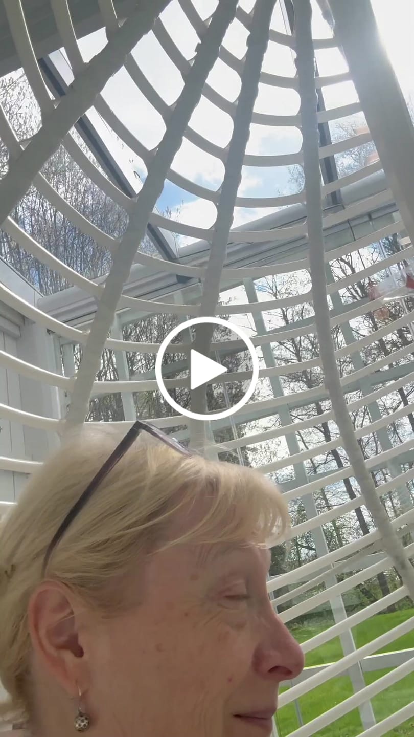 Customer video review of Tangled Scrunchie