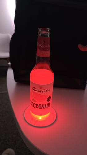 Customer photo review of Leuchtende LED-Untersetzer mit gratis Ersatzbatterien