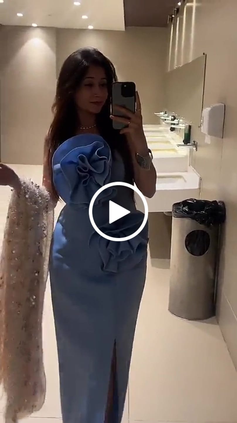Customer video review of Arrow Statement Dress