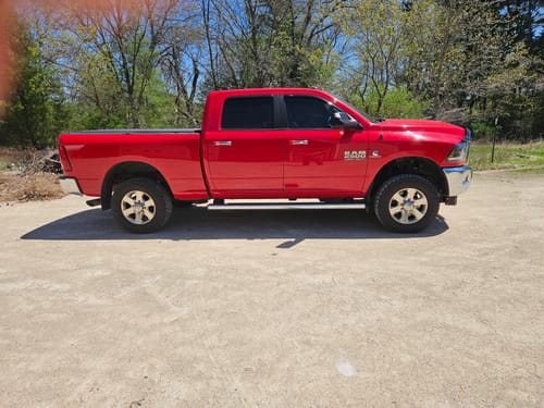 Customer photo review of Front Lift Kit + Shock Extenders For 2013-2022 Dodge Ram 2500 / 3500