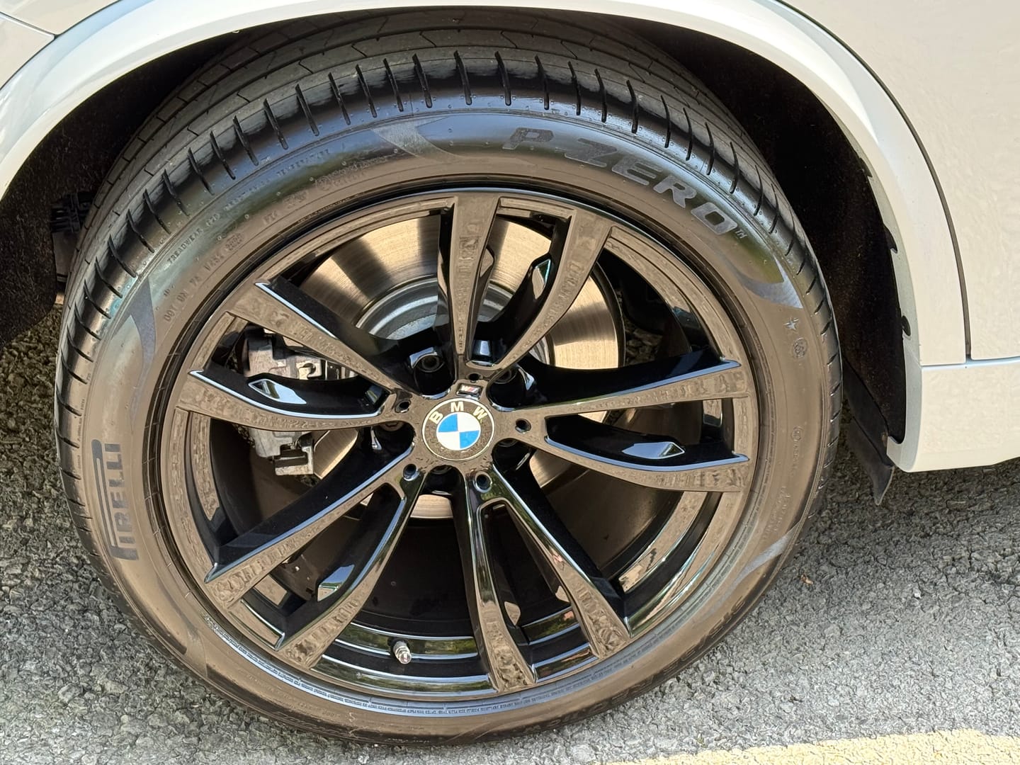 Customer photo review of Revolution - Tyre & Trim Gel