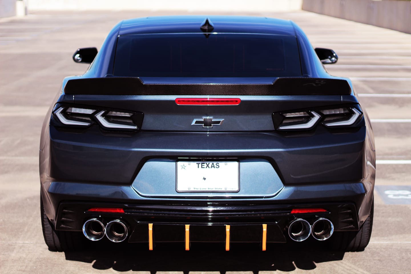 Customer photo review of 2019-2025 CHEVY CAMARO UMBRA LED TAILLIGHTS GLOSS BLACK/SMOKE LENS