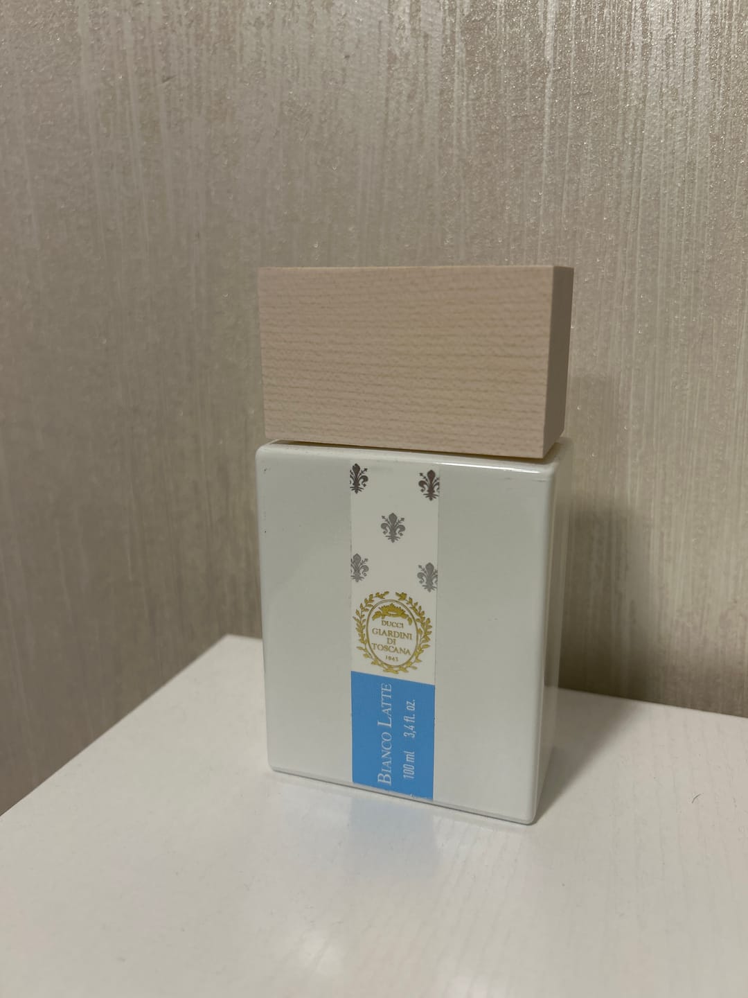 Customer photo review of GIARDINI DI TOSCANA - BIANCO LATTE