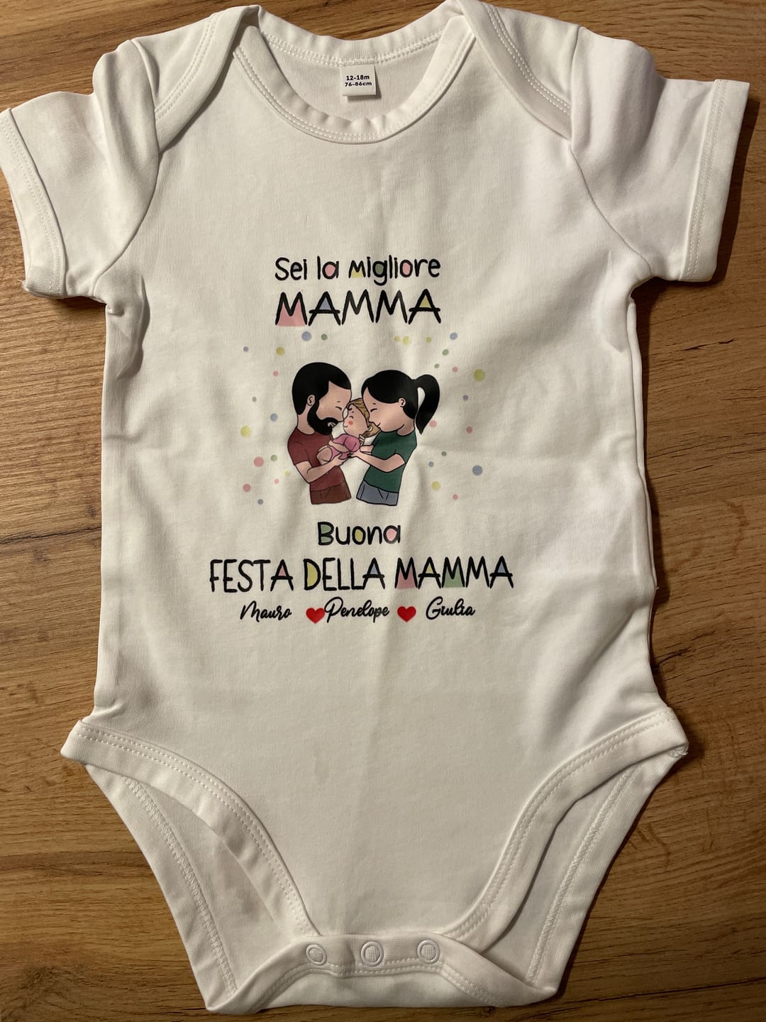 Customer photo review of Festa della mamma - Body personalizzato per neonato per la Festa della Mamma e del Papà