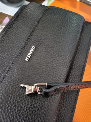 Customer photo review of EMMELIE CROSSBODY PHONE WALLET