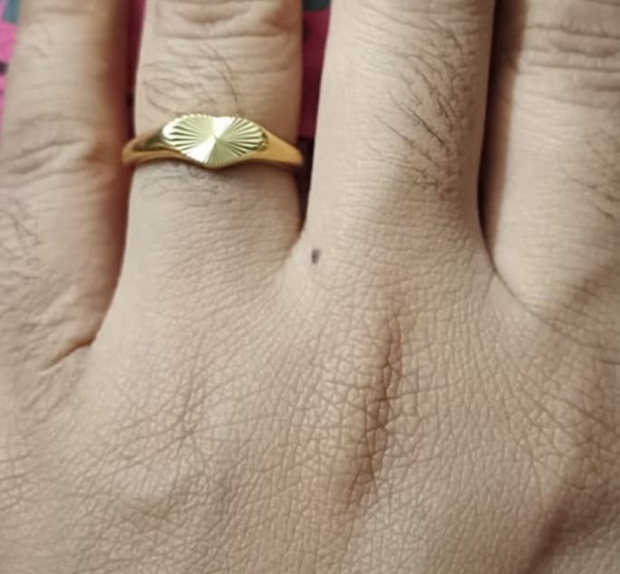 Customer photo review of Heart Rays Ring