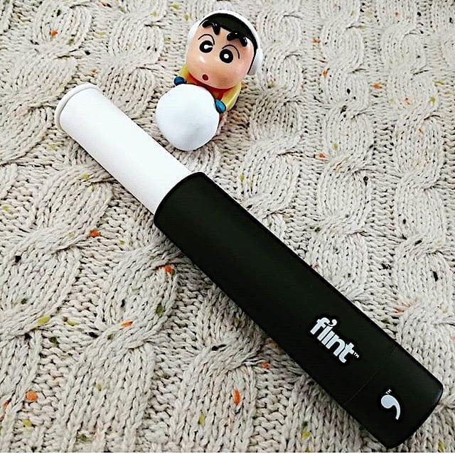 Customer photo review of Flint Mini Lint Roller – Rose Gold – 90 Sheets (Value Pack)