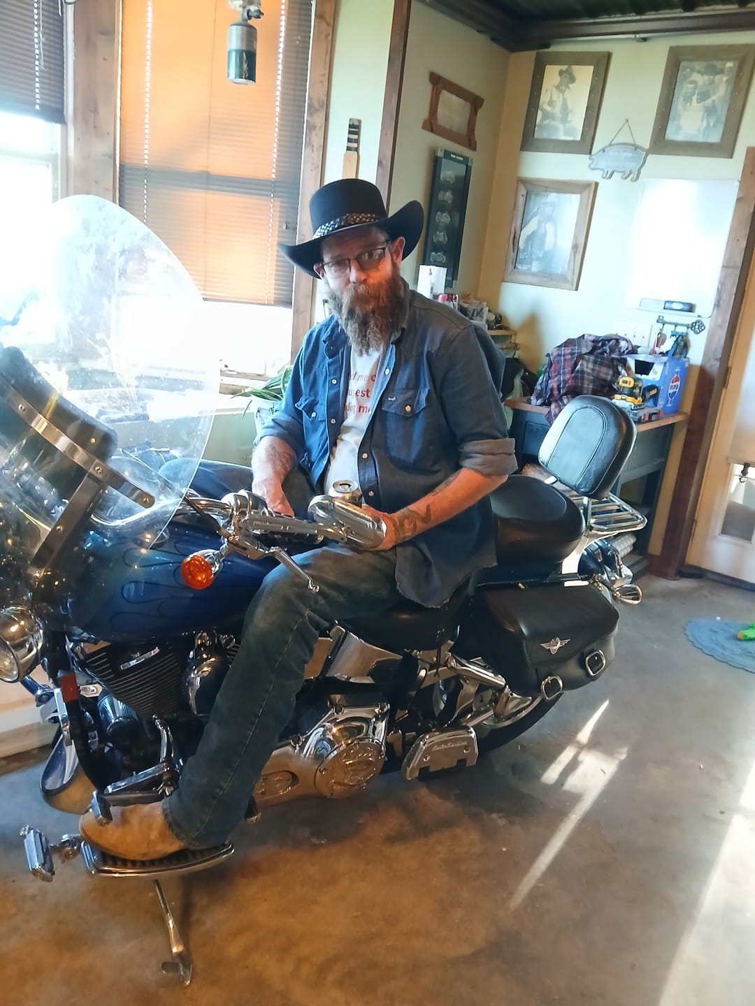 Customer photo review of The Lash Stetson Hat - Made Exclusively for Waylon Jennings