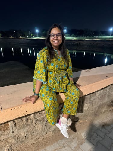 Customer photo review of Yellow Printed Maternity Feeding Night Suit