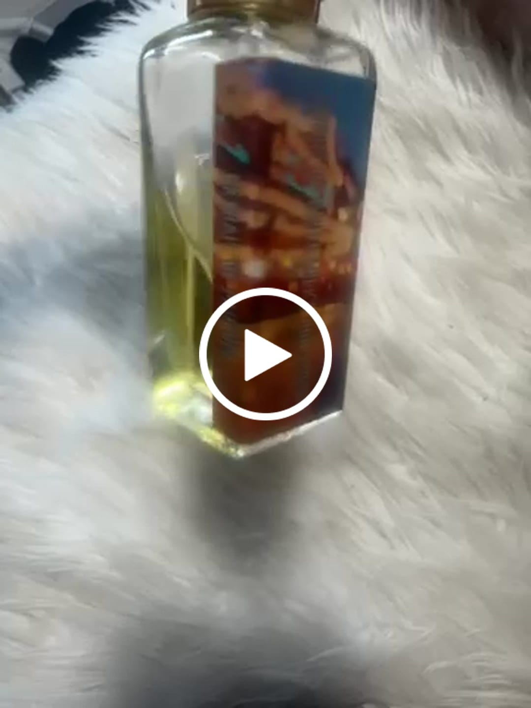 Customer video review of Circus Of White Milk's Sun Parfum