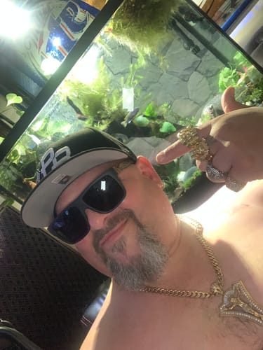 Customer photo review of Mis Raíces Black