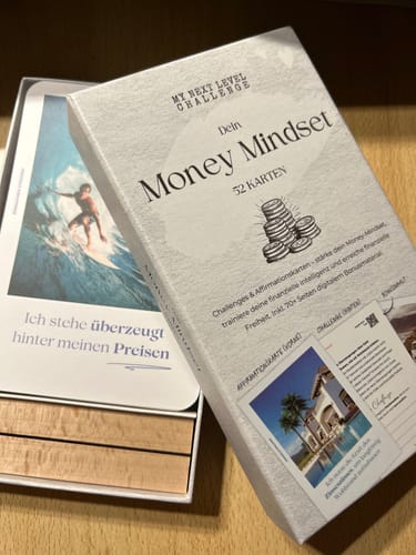 Customer photo review of Dein Money Mindset – 52 Challenges & Affirmationskarten für finanzielle Freiheit