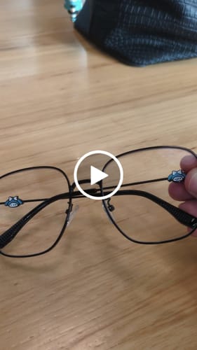 Customer video review of Melly Eyeglasses
