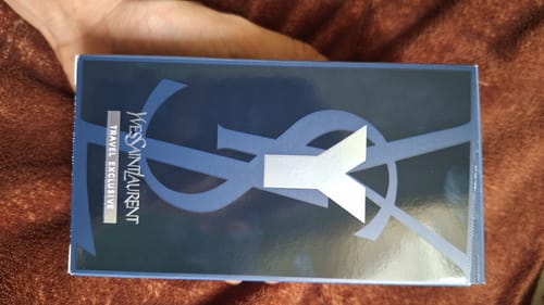 Reseña con foto de un cliente sobre Set 2Pzs Yves Saint Laurent Y
