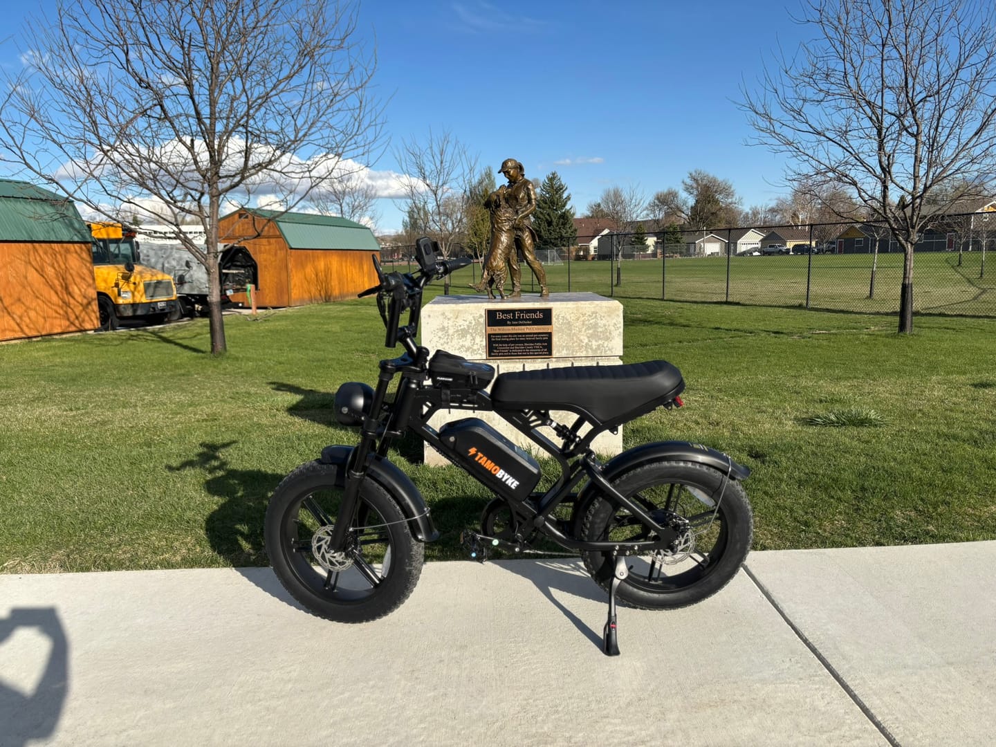 Customer photo review of Tamobyke V20 Electric Bike 1000W Motor, 20'' Fat Tire, 48V 15AH Battery, 28MPH