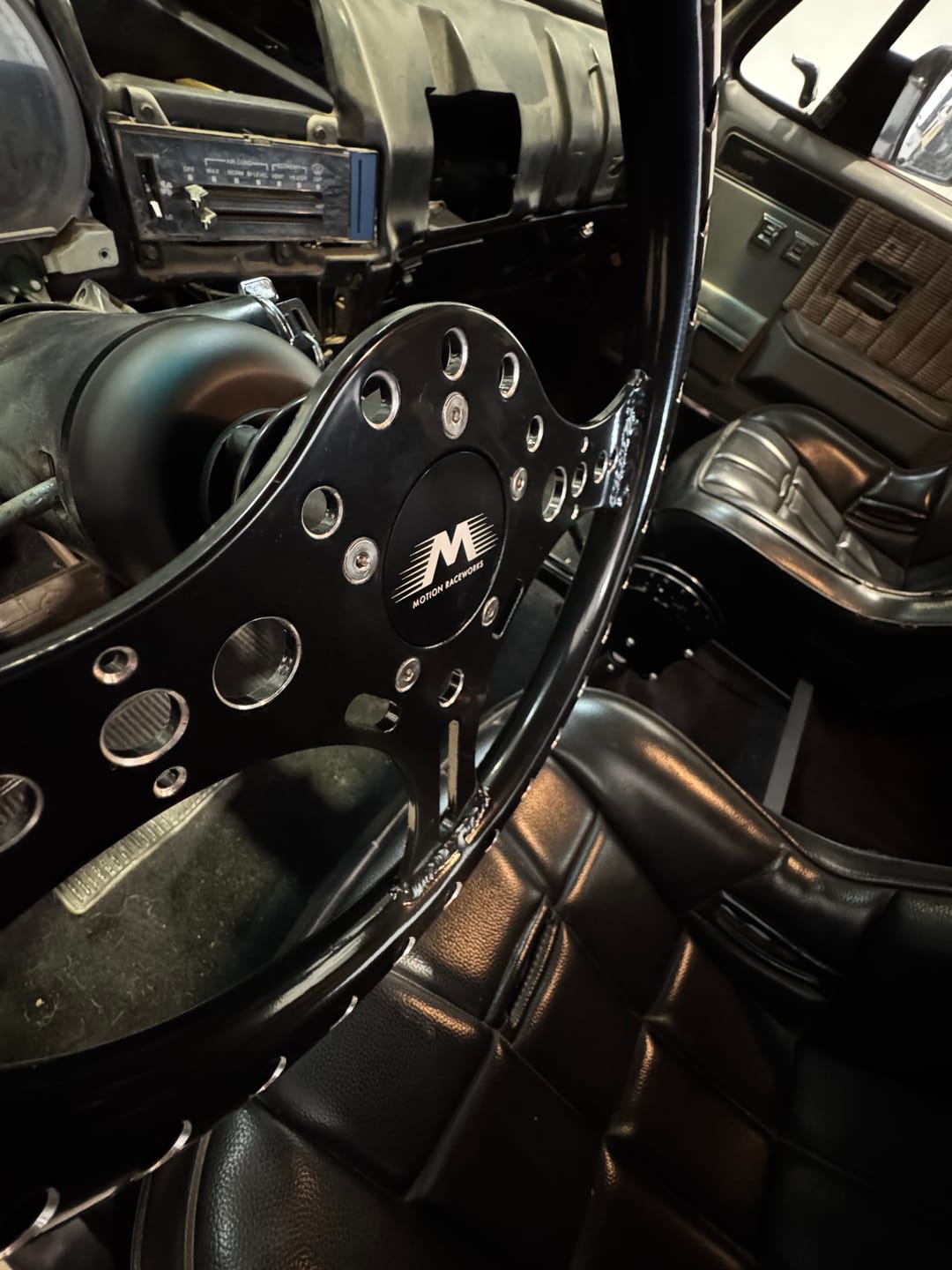 Customer photo review of Motion GM/Ford Bolt-On SFI Steering Quick Release Hub 5/6 Bolt Pattern 15-270