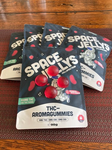 Customer photo review of THC Spacejellies Vollspektrum | 100mg THC | 20 Stk.