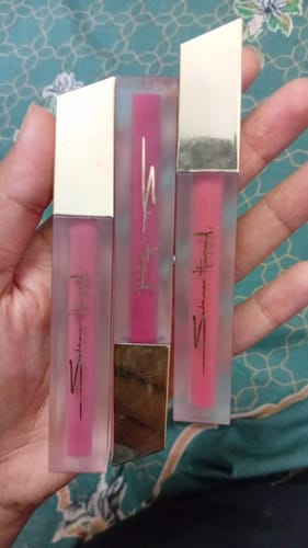 Customer photo review of SH 2X WEAR LIQUID LIPSTICK