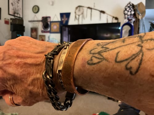 Customer photo review of Masters Of The Air - Wings Of Valor Bracelet: Helps Pair Veterans With A Service Dog or Shelter Dog