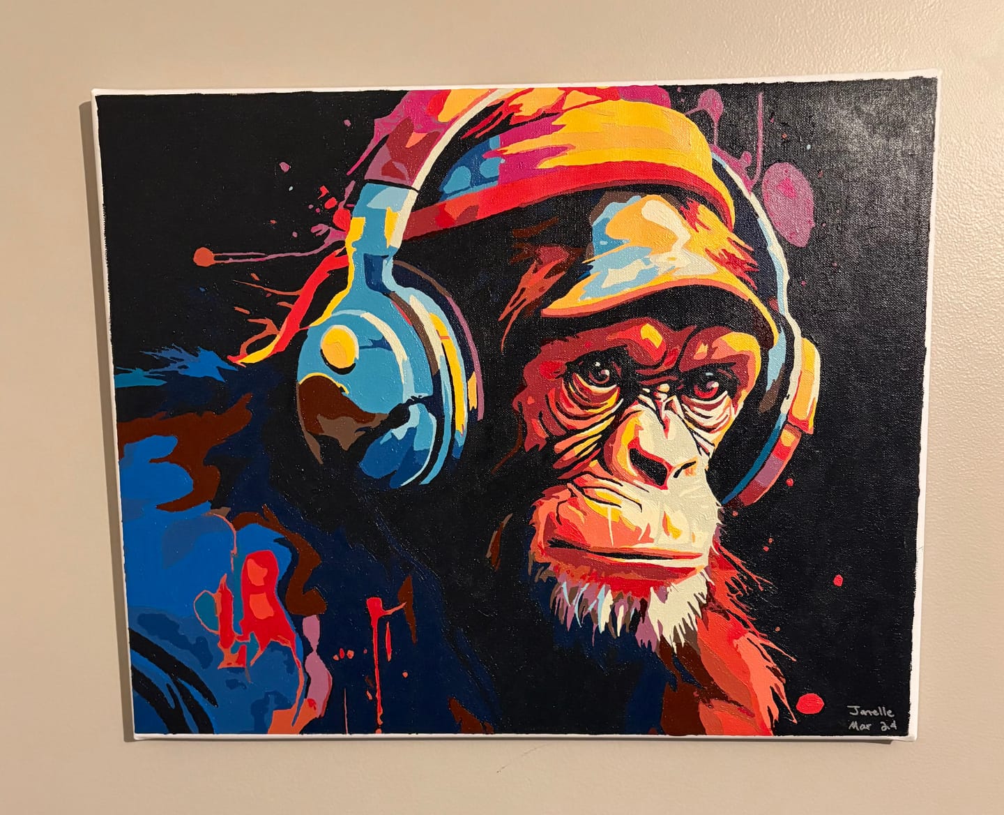 Customer photo review of Hip Hop Chimp