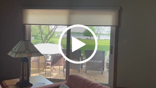 Customer video review of SmartWings Motorized Light Filtering Roller Shades 70% Blackout Safari