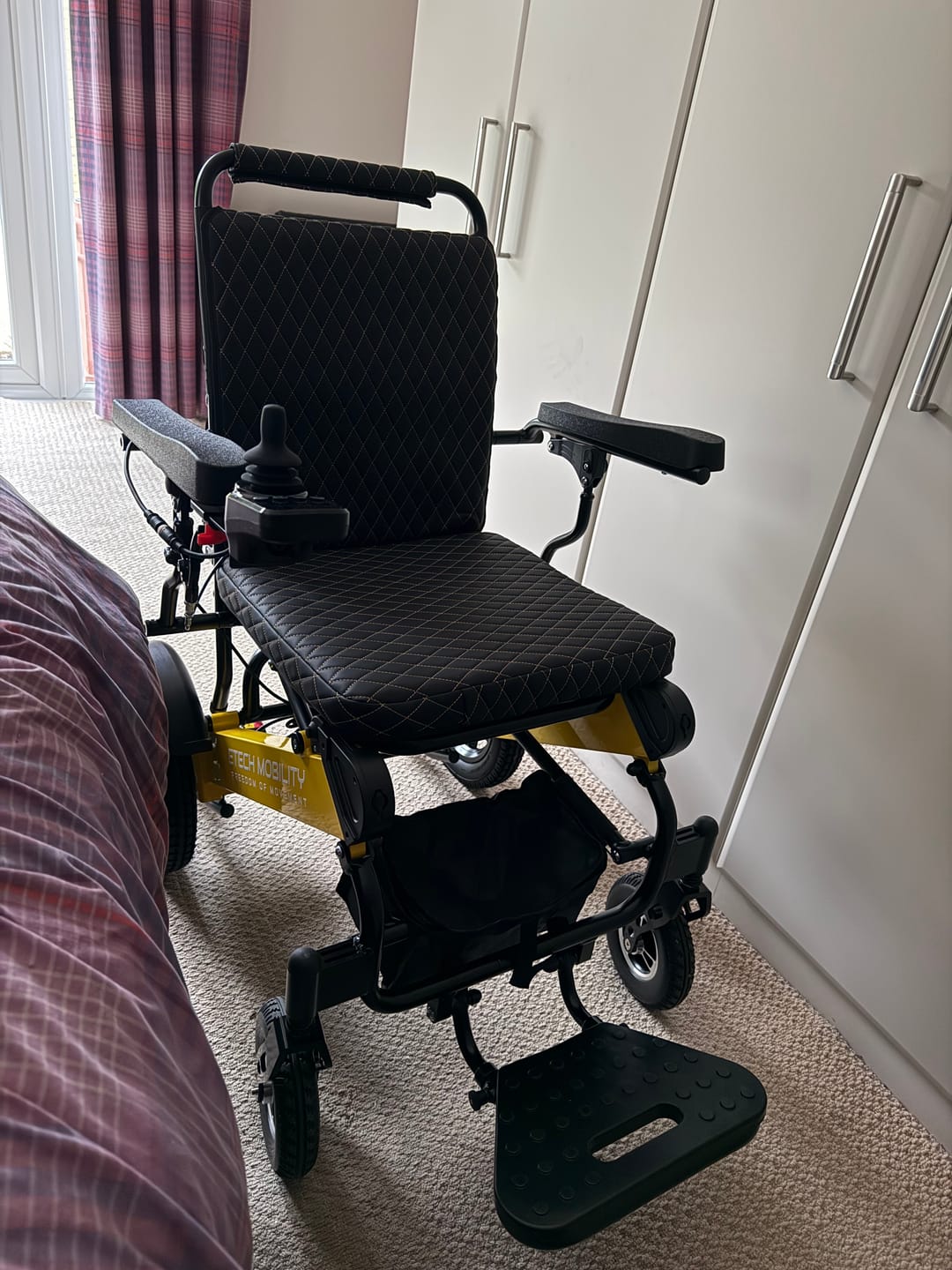 Customer photo review of Voyager 185 – Folding Powerchair with Side-Slot Batteries, 185kg Capacity & Premium Brushless Motors