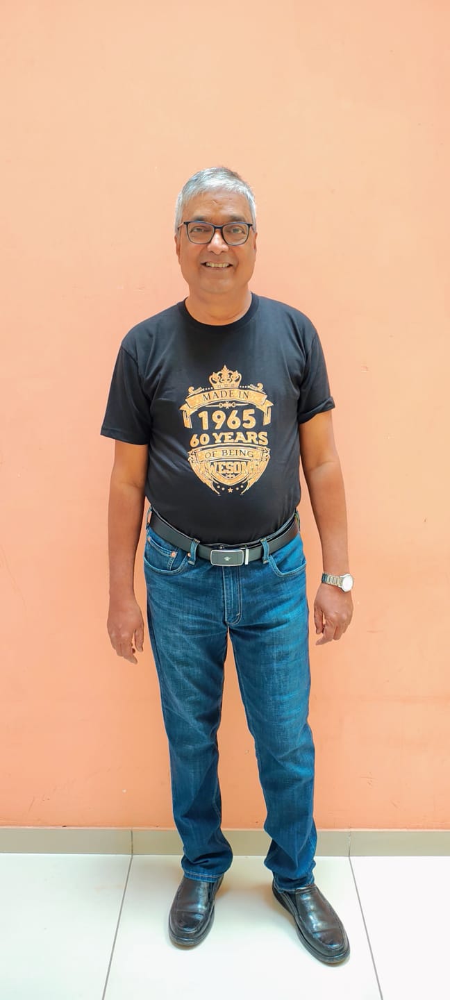 Customer photo review of BORN IN 1965 LIMITED EDITION PREMIUM QUALITY T-SHIRT