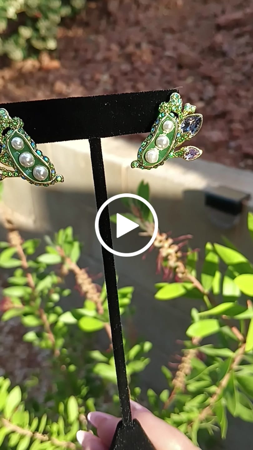 Customer video review of Heidi Daus®"Sweet Peas" Beaded Crystal  & Enamel Pea Button Earrings